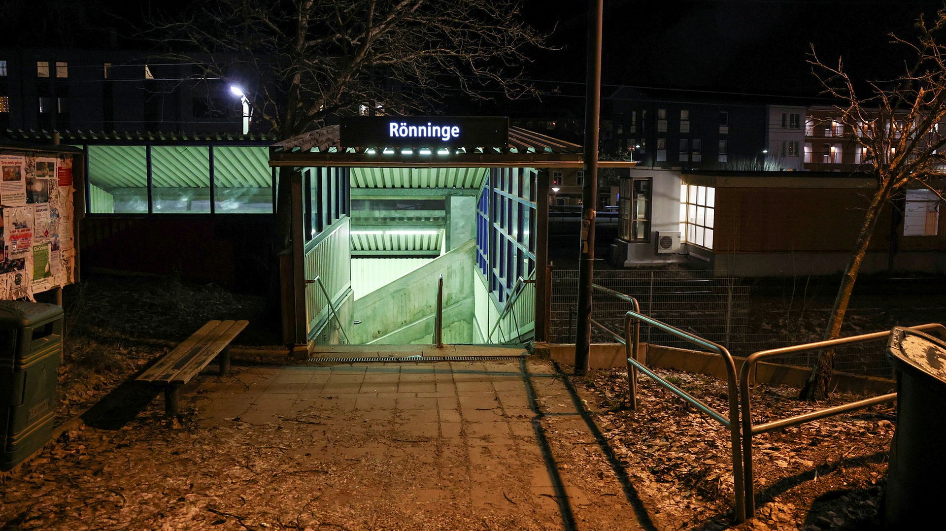 Rönninge station